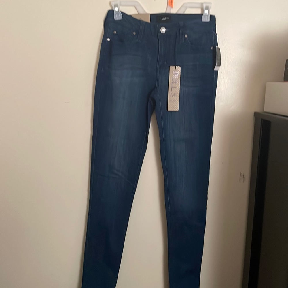 Celebrity Pink skinny stretch jeans